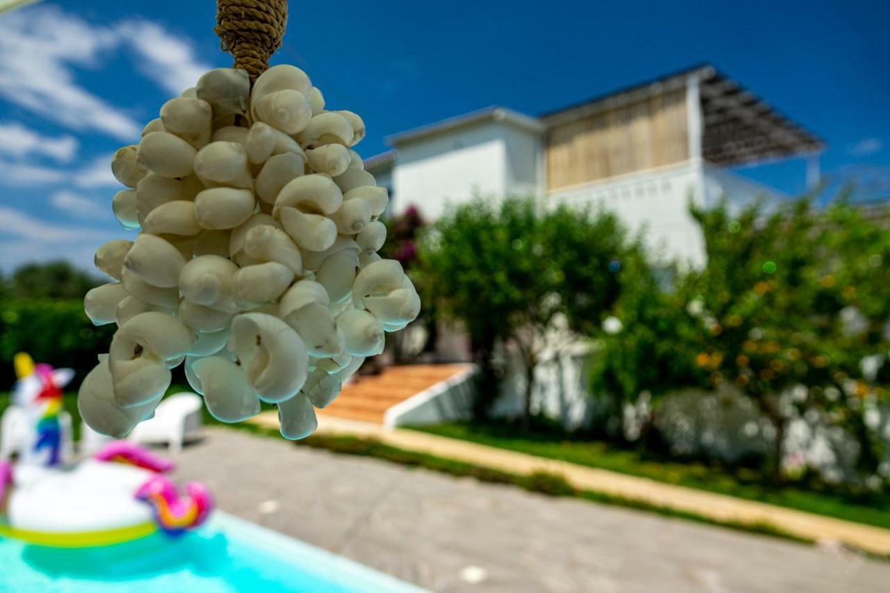 Zen Villa In สคีเนียส ภายนอก รูปภาพ
